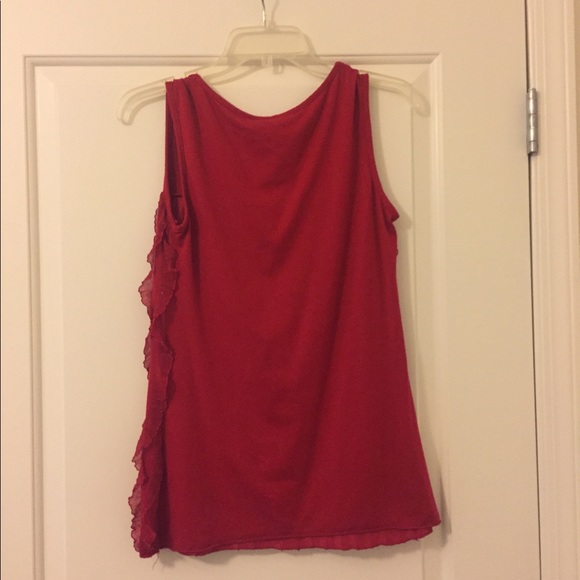 Sleeveless Red Blouse with Ruffles - Picture 4 of 4